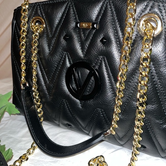 💄Valentino Quilted Leather Shoulder Bag 💄 - Picture 3 of 13